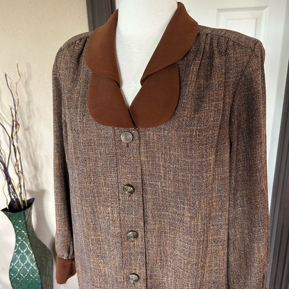 Brownstone Studio Vintage Dress - Picture 3 of 7